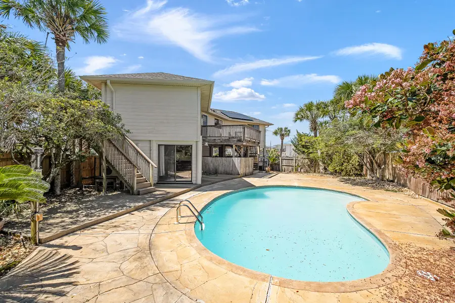 757 Seahorse Avenue, Fort Walton Beach, FL 32548 - #3