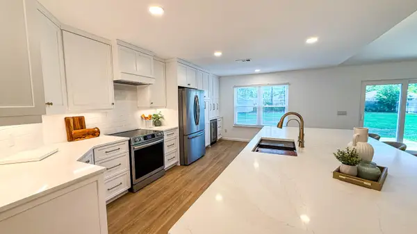 7362 Treasure Street, Navarre, FL 32566