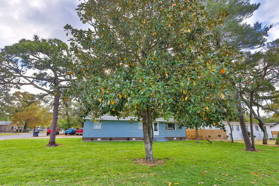 5 NW Jonquil Avenue, Fort Walton Beach, FL 32548 - #3