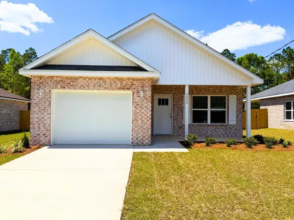 3806 Golden Acres Circle, Crestview, FL 32539