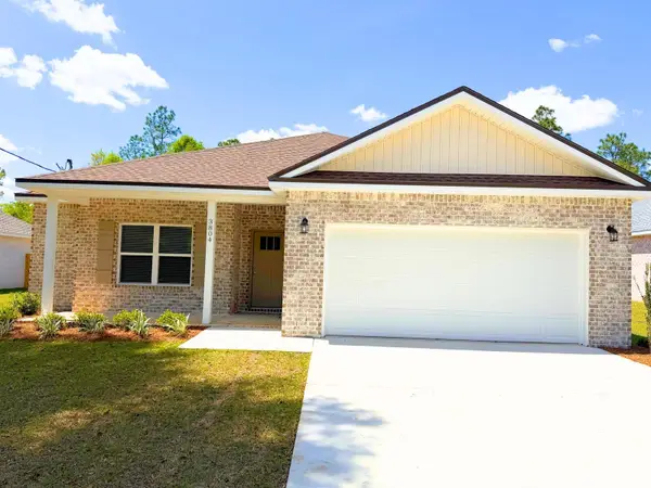 3804 Golden Acres Circle, Crestview, FL 32539
