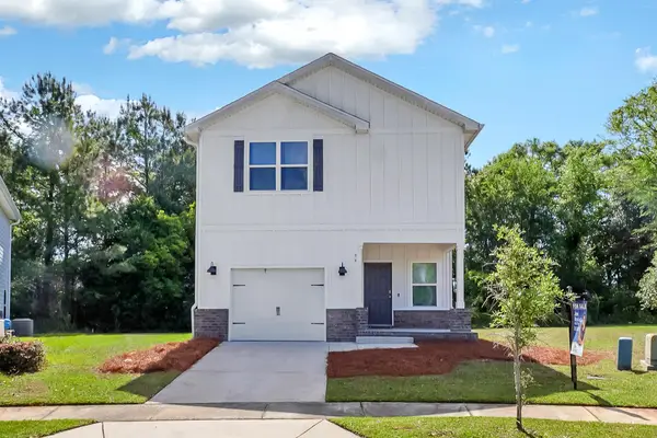 34 Sandywoods Court, Freeport, FL 32439