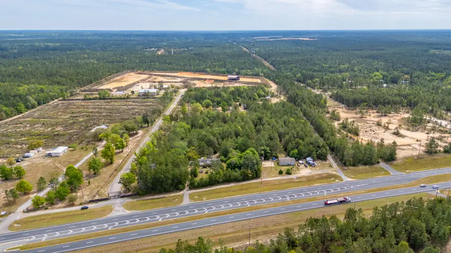 7765 S Us Highway 331, Defuniak Springs, FL 32435 - #2