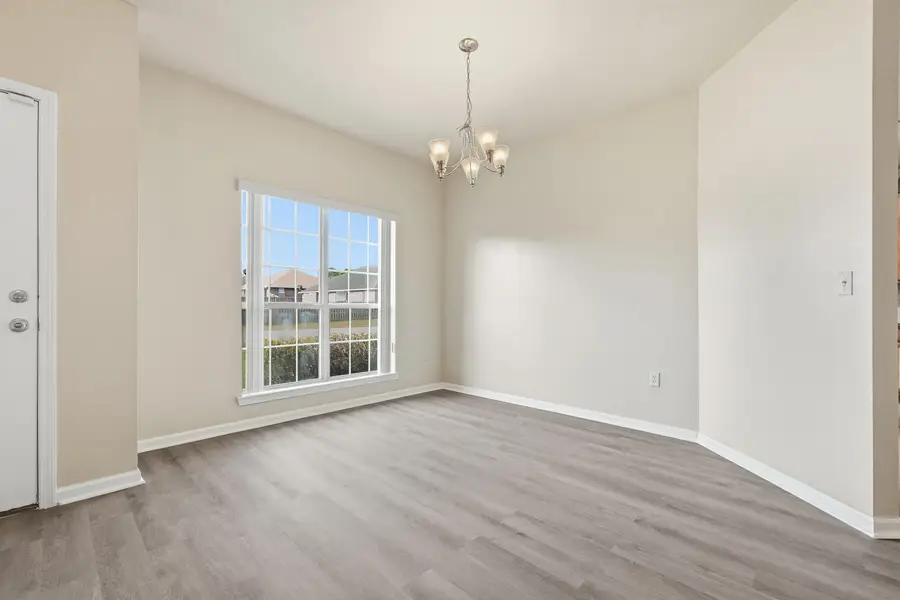 2273 Lewis Street, Crestview, FL 32536 - #3