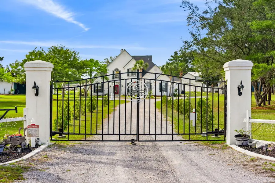 5120 Airpark Boulevard, Chipley, FL 32428 - #3