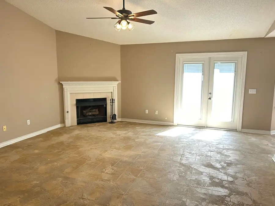 2065 Winners Circle, Cantonment, FL 32533 - #3