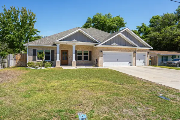 35 NW Highland Drive, Fort Walton Beach, FL 32548