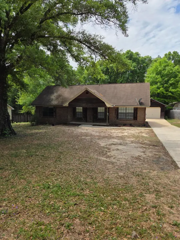 170 Ridge Lake Road, Crestview, FL 32536