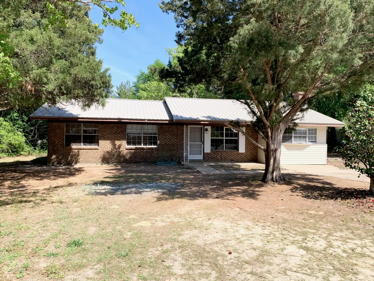 136 Juniper Lake Road, Defuniak Springs, FL 32433 - #1