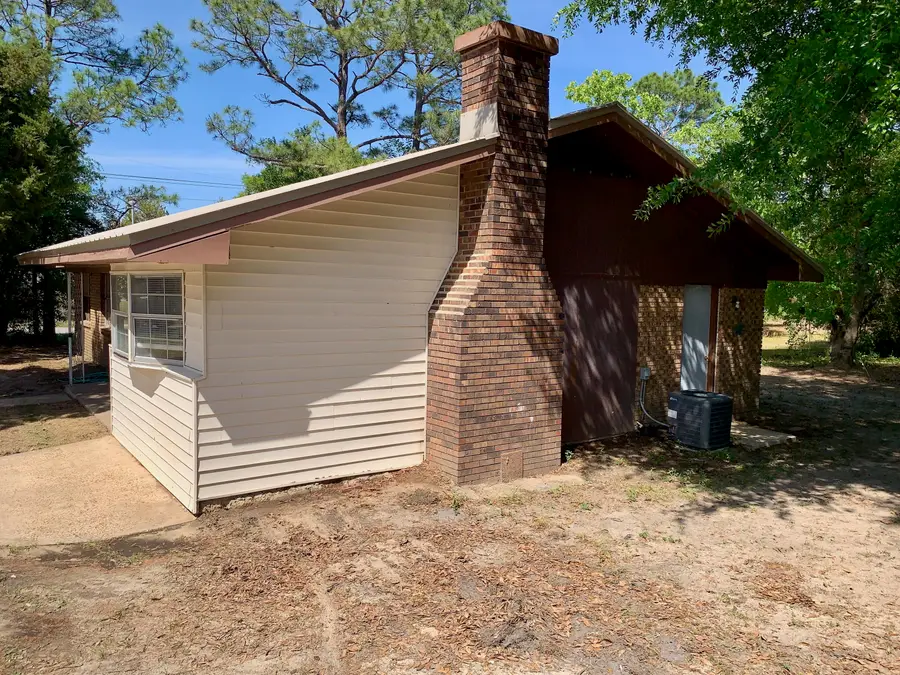 136 Juniper Lake Road, Defuniak Springs, FL 32433 - #2