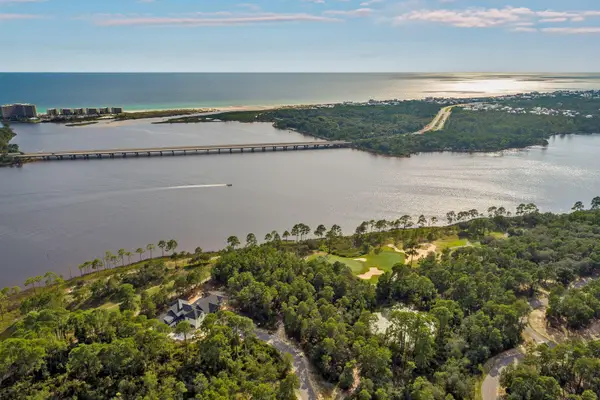 1502 Los Ninos Circle, Panama City Beach, FL 32413