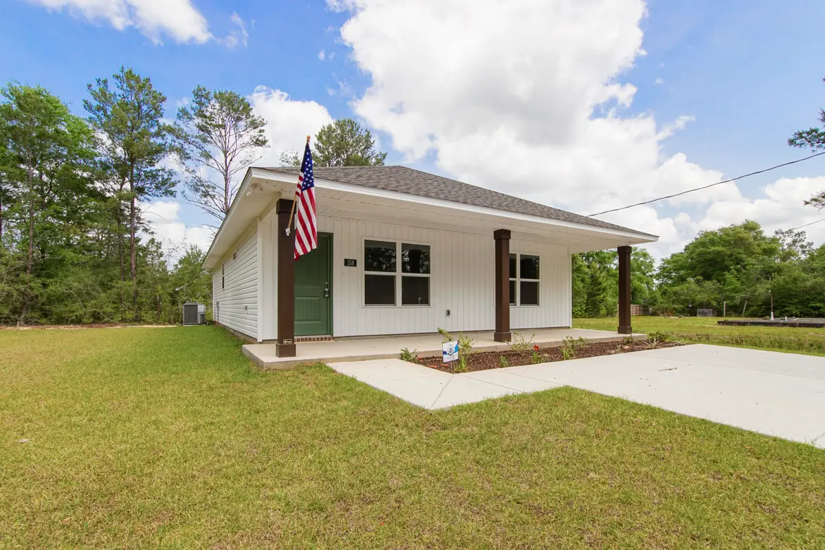 158 W Honeysuckle Street, Defuniak Springs, FL 32433 - #1