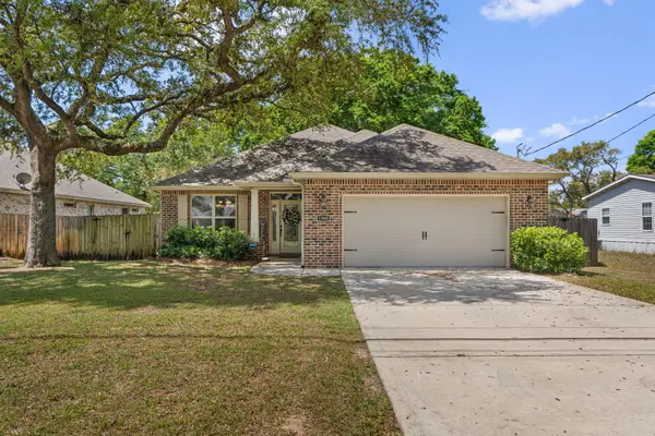 1560 Hickory Street, Niceville, FL 32578