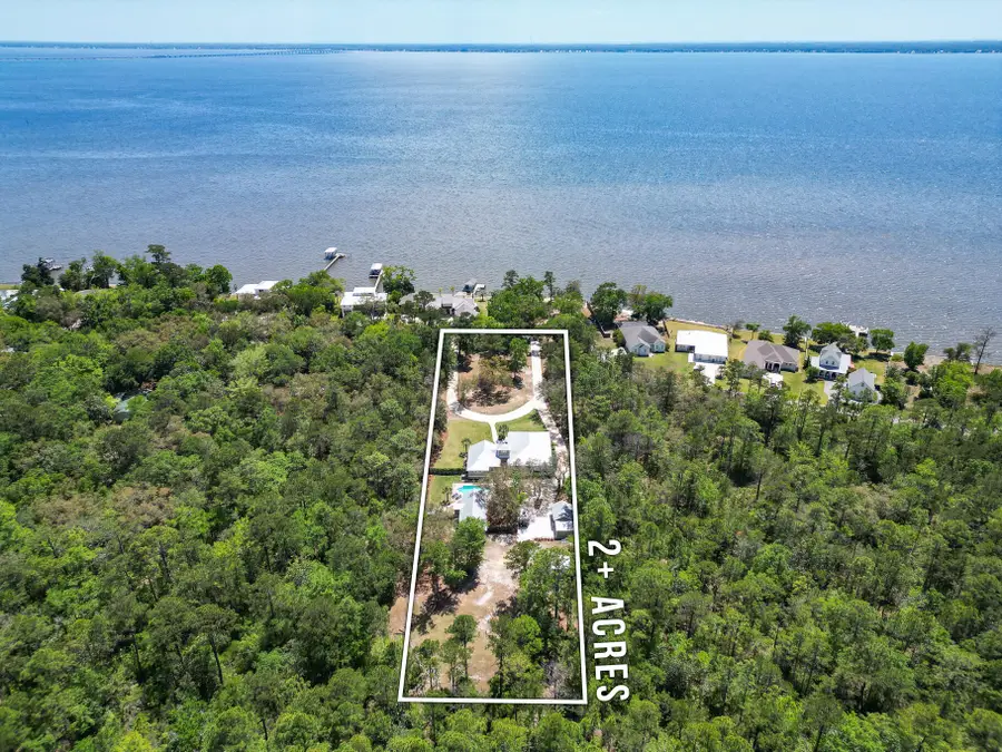 490 Red Barn Road, Freeport, FL 32439 - #3