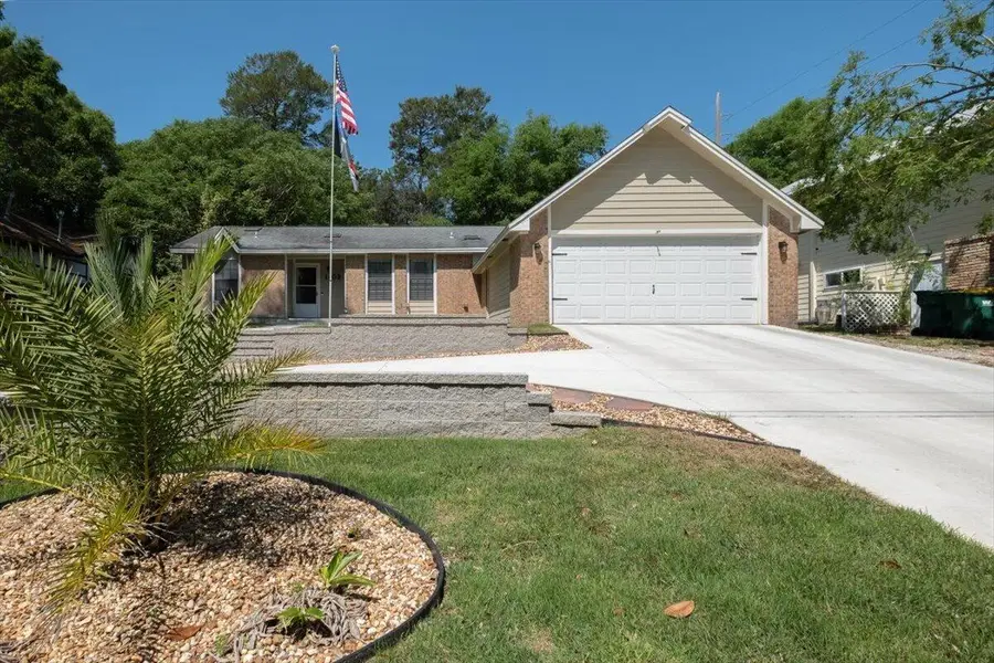 1102 Phyllis Avenue, Niceville, FL 32578 - #2