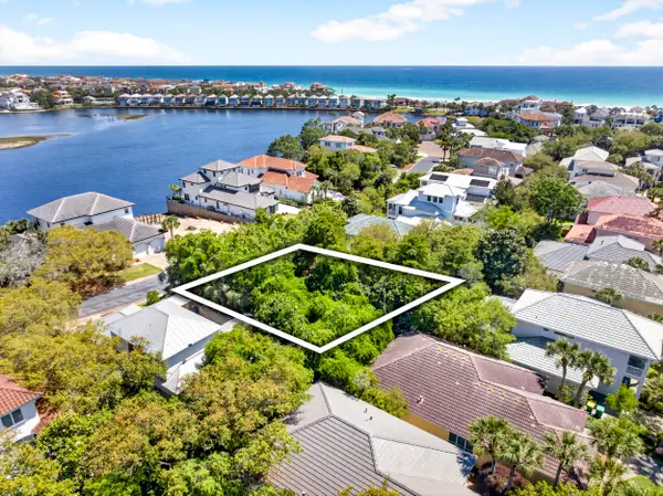 96 Vista Bluffs, Destin, FL 32541