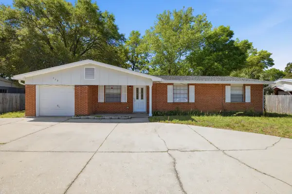 750 Mayflower Avenue, Fort Walton Beach, FL 32547