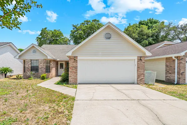 145 Wright Circle, Niceville, FL 32578