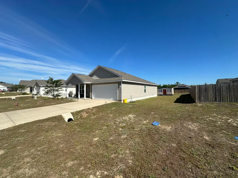 26 W Lockwood Way, Defuniak Springs, FL 32435 - #2