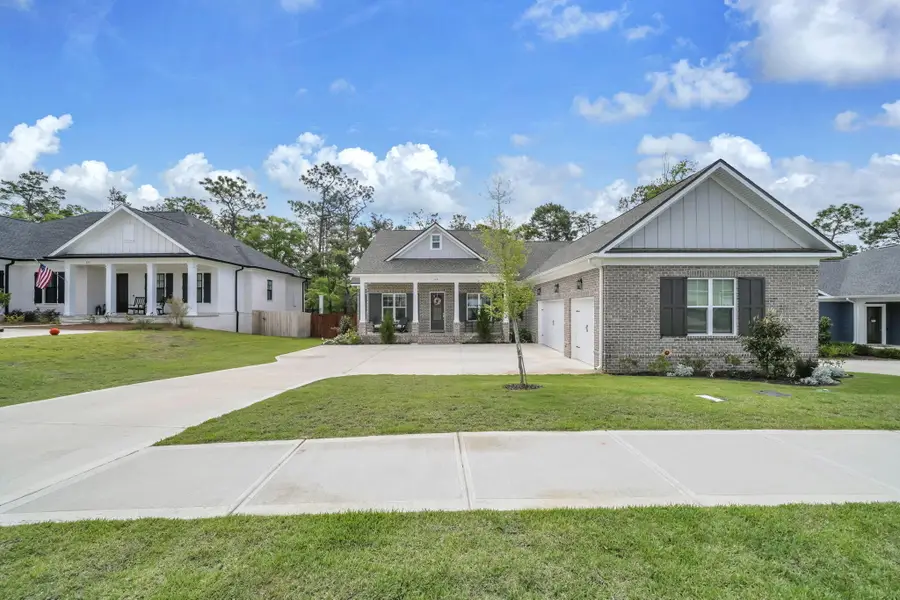 129 Caraway Drive, Niceville, FL 32578 - #2