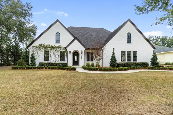 3940 Plantation Cove Court, Milton, FL 32583