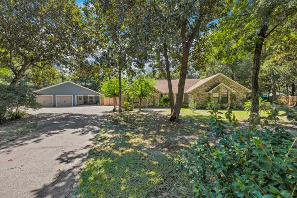 6765 Paso De Cortez, Navarre, FL 32566