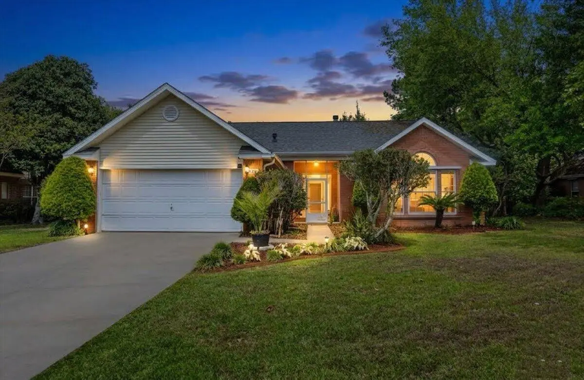 806 Linda Drive, Mary Esther, FL 32569 - #1