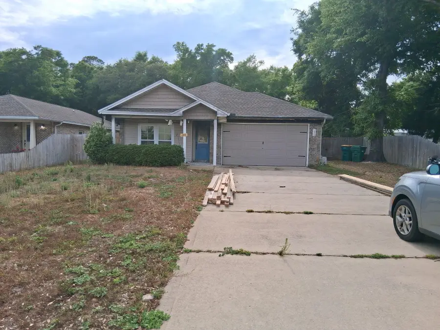 1438 Cedar Street, Niceville, FL 32578 - #2