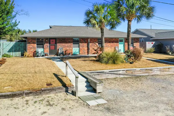 116 Lakeside Circle #A&B, Panama City Beach, FL 32413