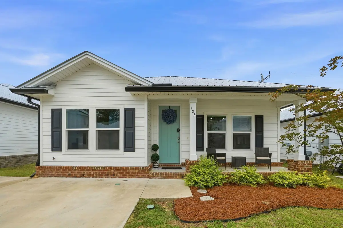 103 Penny Lane, Valparaiso, FL 32580 - #1