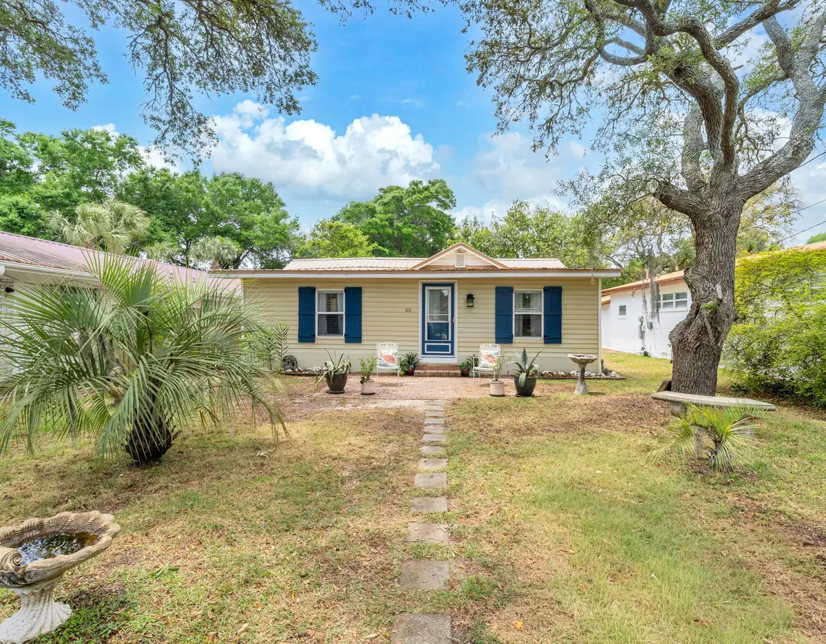102 SE Magnolia Avenue, Fort Walton Beach, FL 32548 - #1