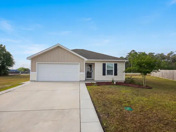 128 Mikaela Avenue, DeFuniak Springs, FL 32433