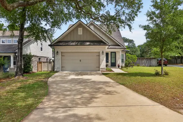1990 Hattie Mae Lane, Niceville, FL 32578