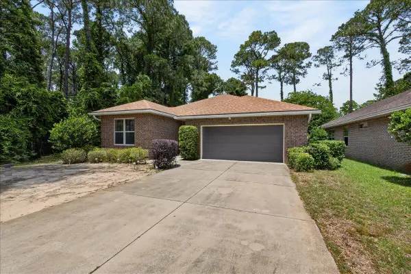 1505 Valparaiso Boulevard, Niceville, FL 32578