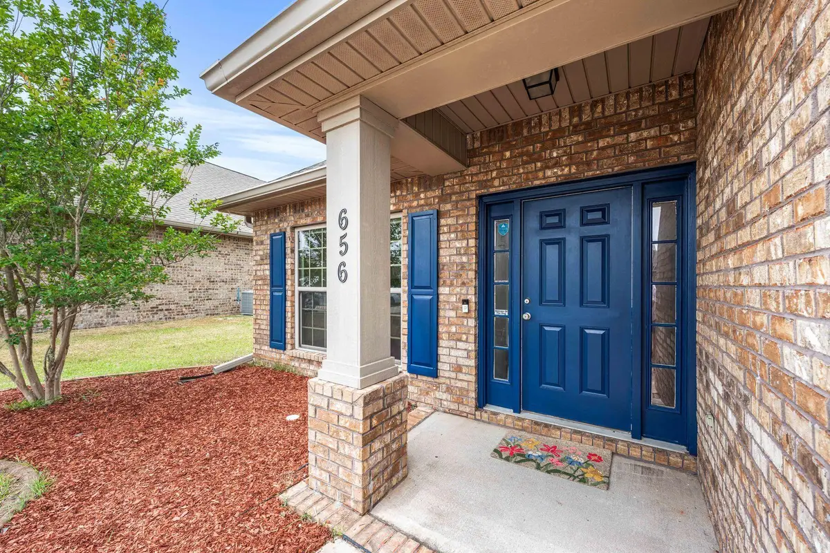 656 Teal Street, Crestview, FL 32539 - #1
