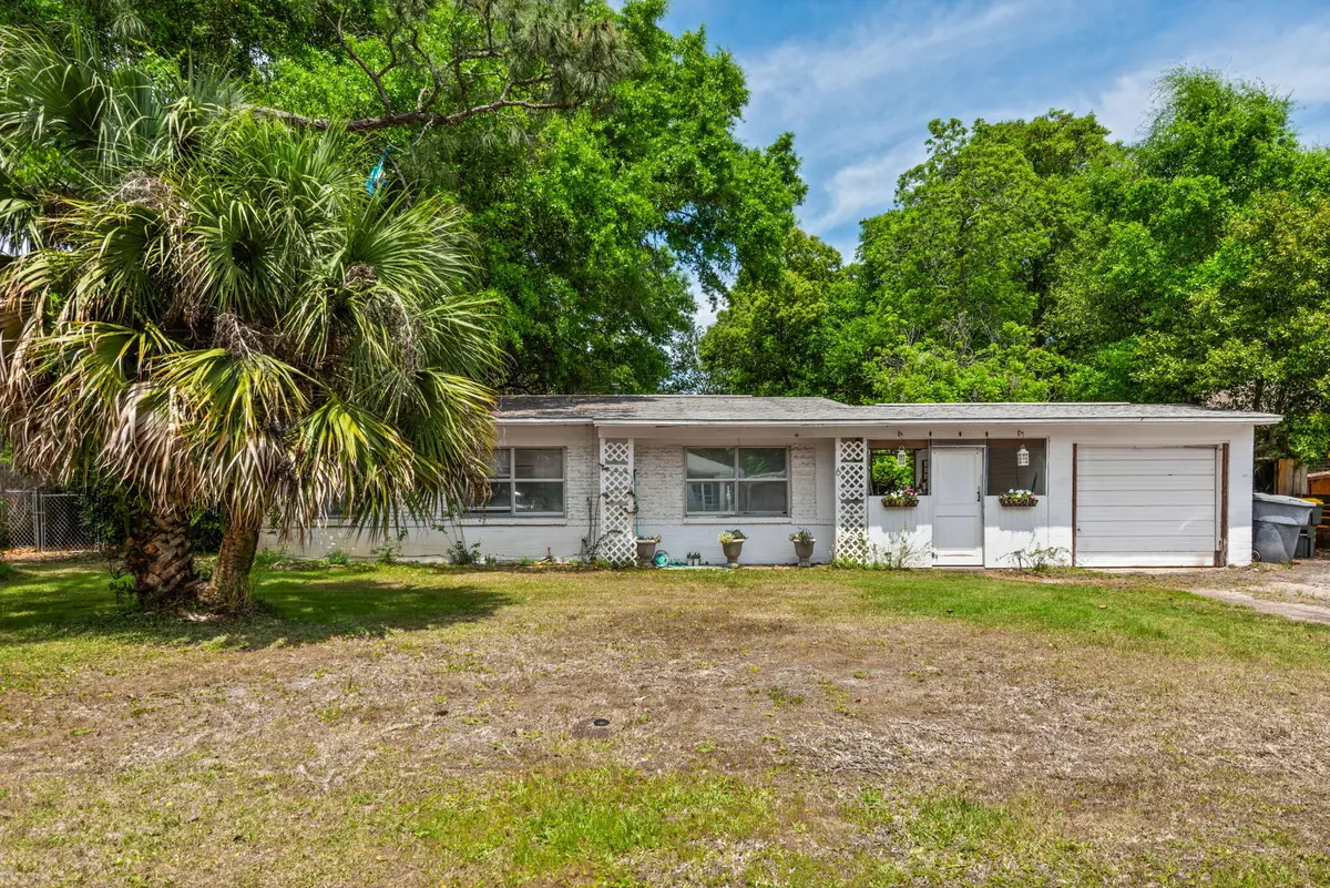 6 SE Okahatchee Circle, Fort Walton Beach, FL 32548 - #1