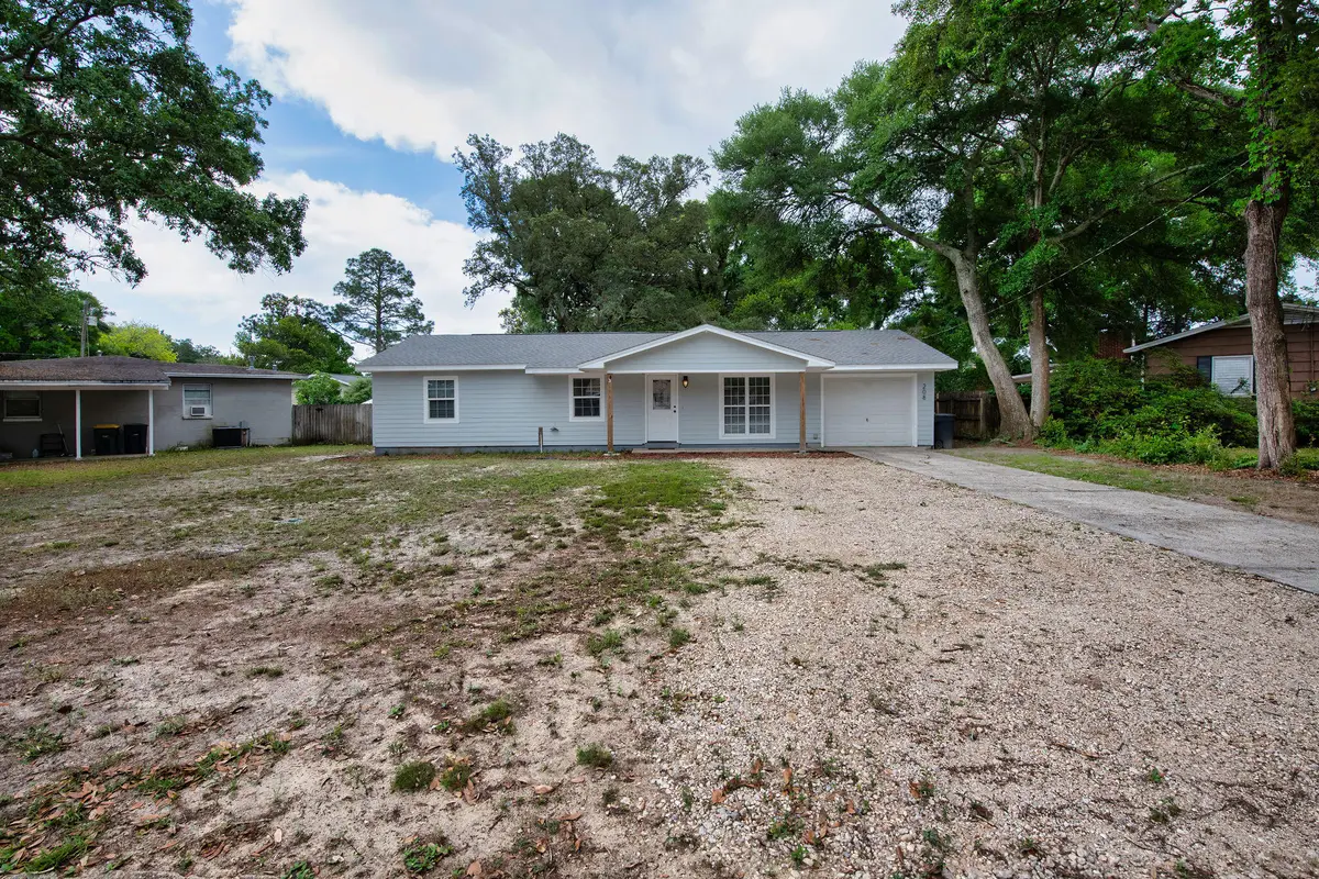 208 Moriarty Street, Fort Walton Beach, FL 32548 - #1