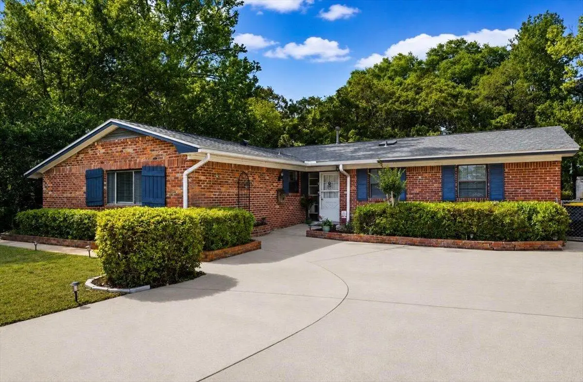 8 NE Fulmar Court, Fort Walton Beach, FL 32548 - #1