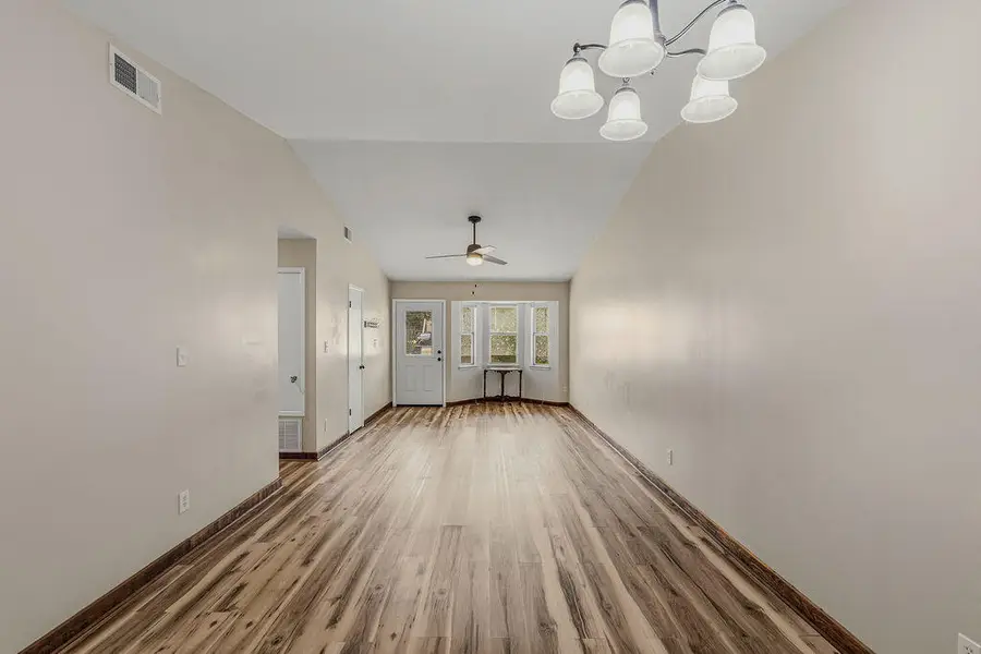 13 NW Cape Drive #Apt B, Fort Walton Beach, FL 32548 - #2