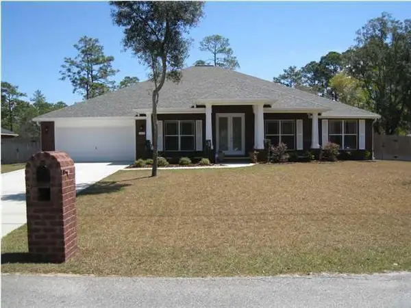 2136 Smallwood Drive, Navarre, FL 32566