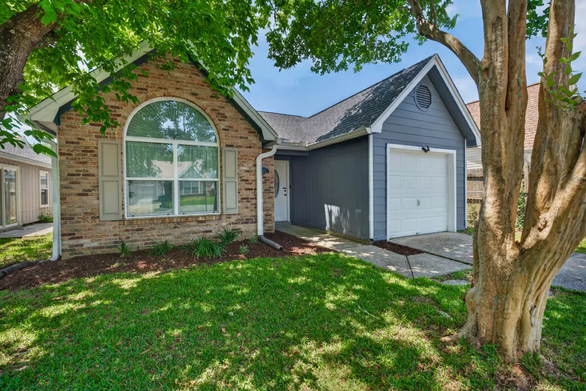3022 Yorktown Circle, Fort Walton Beach, FL 32547 - #1