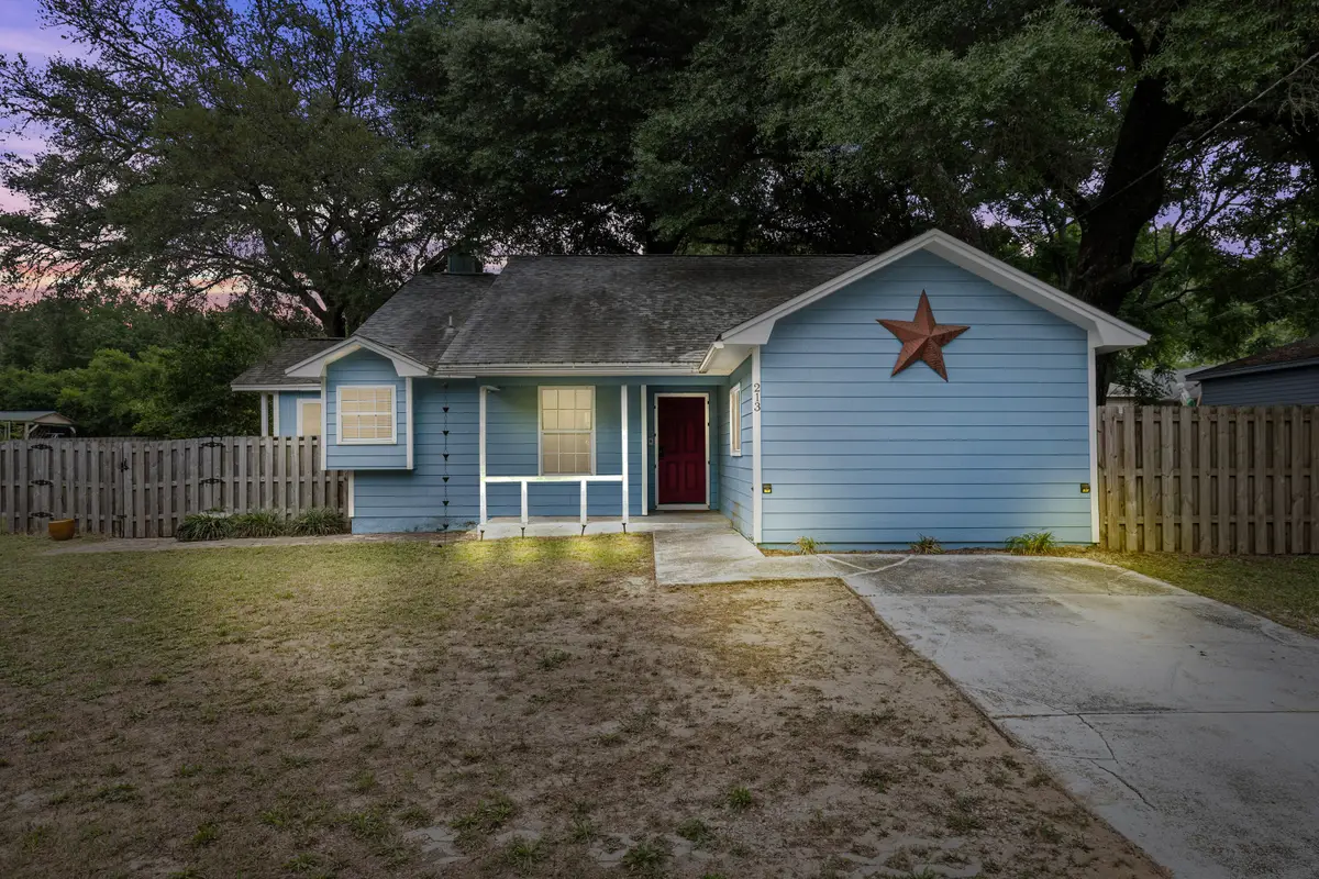 213 Cadillac Avenue, Niceville, FL 32578 - #1