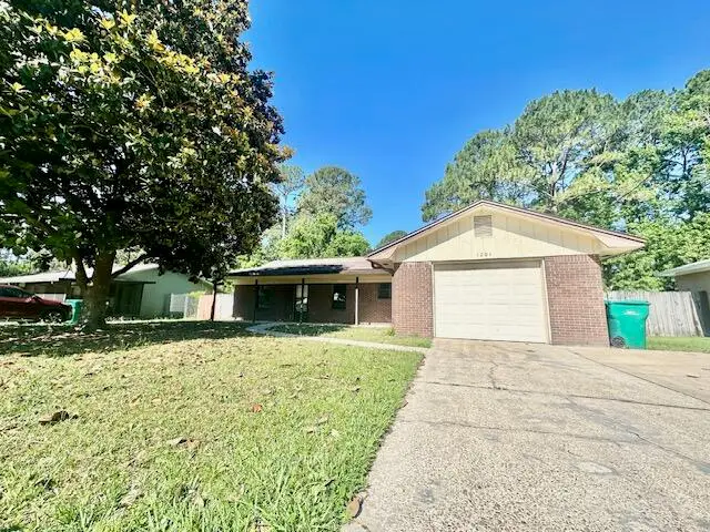 1204 Thomason Drive, Fort Walton Beach, FL 32547 - #1