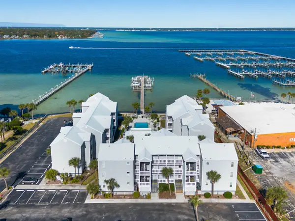 1330 SE Miracle Strip Parkway #207, Fort Walton Beach, FL 32548