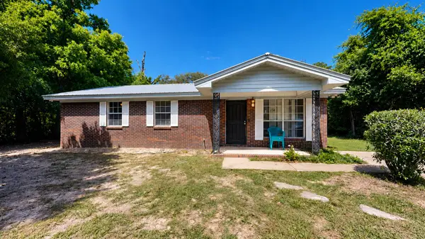 834 Mcdonald Street, Crestview, FL 32536