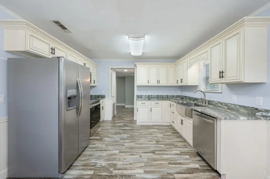 498 Florence Drive, Defuniak Springs, FL 32433 - #2