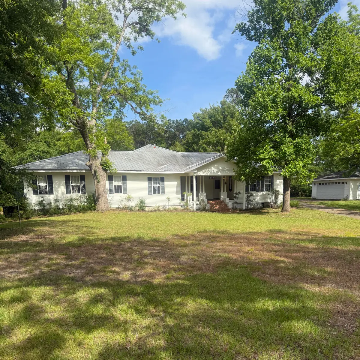 1435 S Cotton Street, Andalusia, AL 36420 - #1