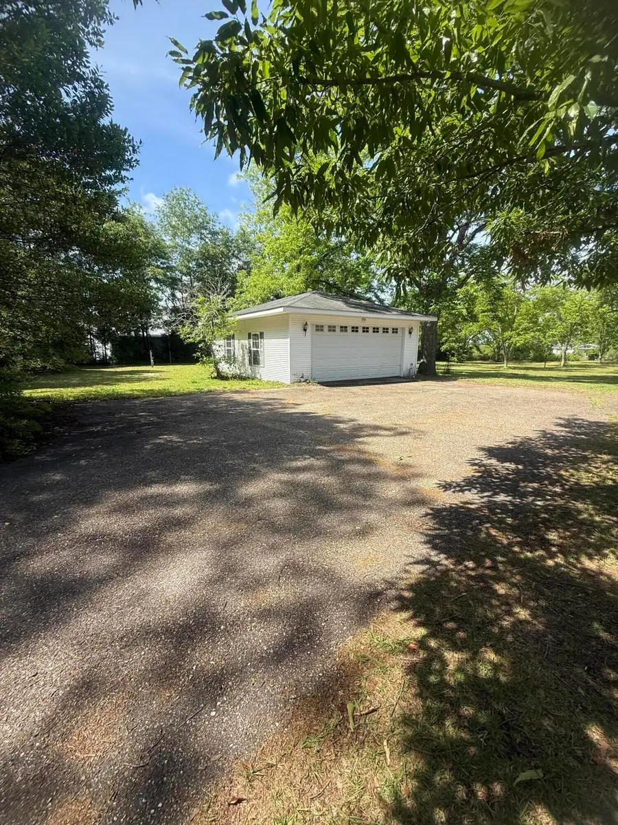 1435 S Cotton Street, Andalusia, AL 36420 - #3