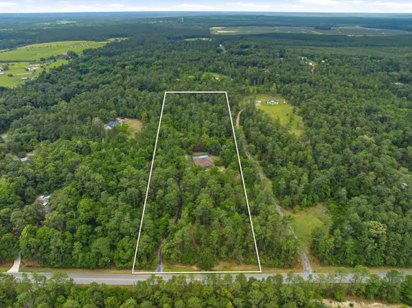 5111 W Pilgrim Trail, Molino, FL 32577