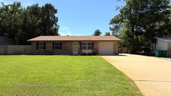 21 Mary Esther Drive, Mary Esther, FL 32569